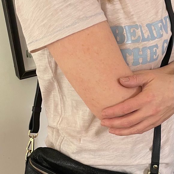 Black leather cross body - Picture 3 of 3